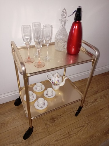 Vintage retro compact tier - retro, 2