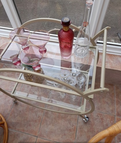 George home metal - george, drinks
